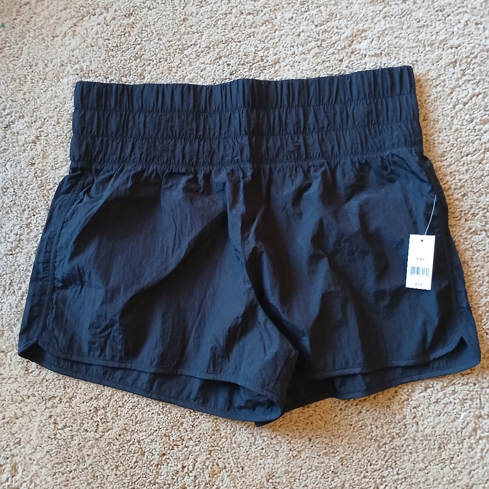 Dip women's brand new shorts